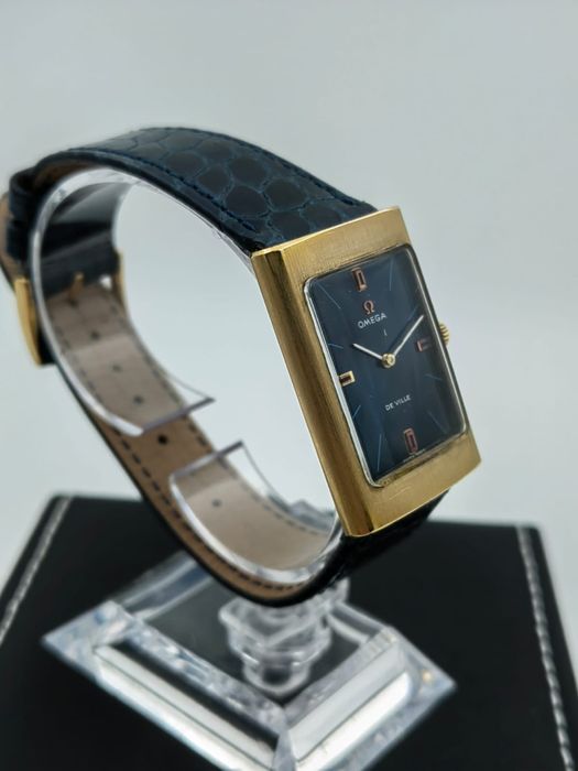 Omega de Ville mecanic