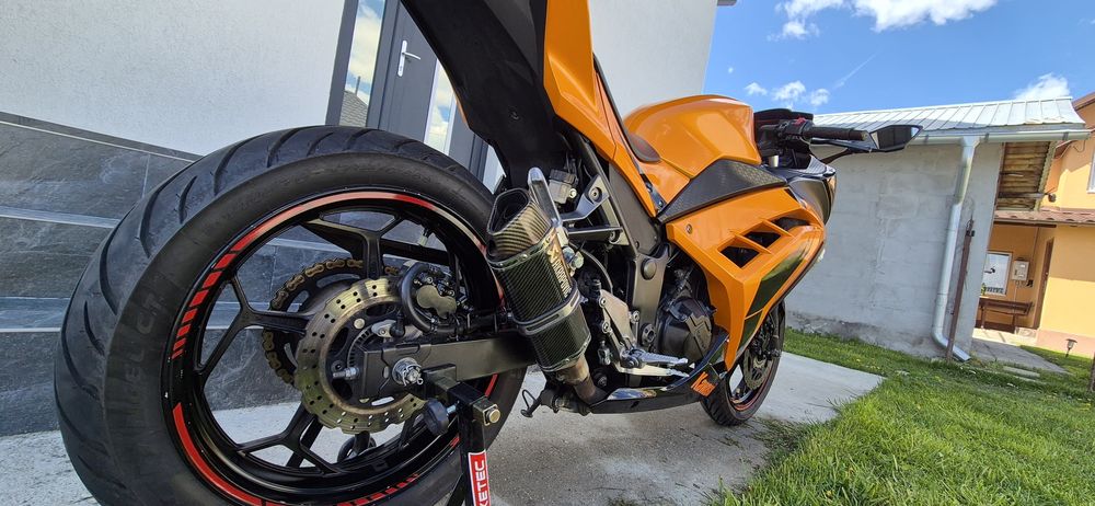 Kawasaki Ninja 300 ABS