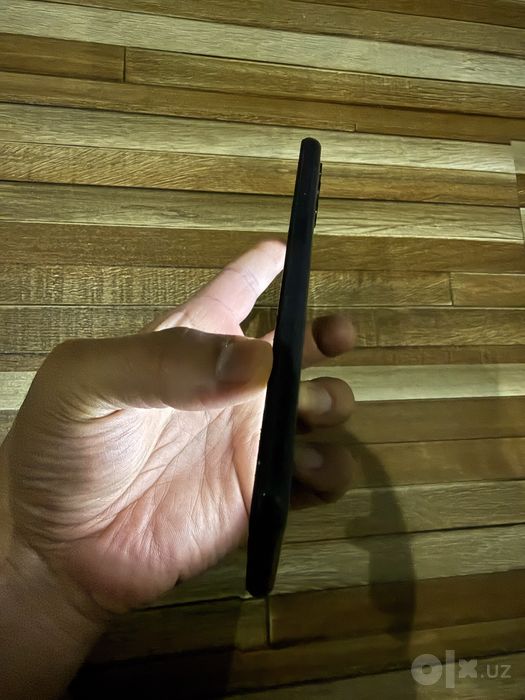 Samsung A13 holati yaxshi ishlashida aybi yóq