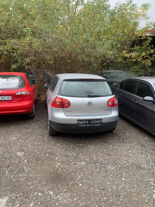 Vw Golf 5 1.6 fsi 2005г 6 скорости