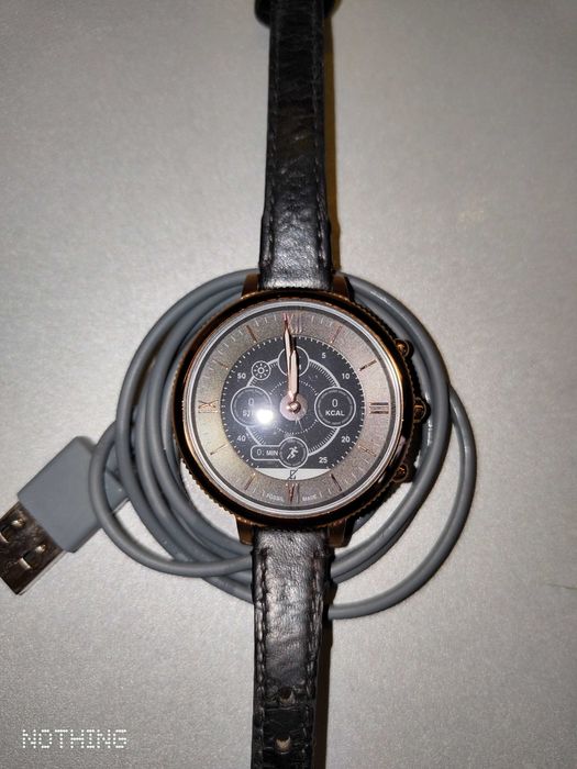 Ceas dama Fossil smart hibrid ca nou