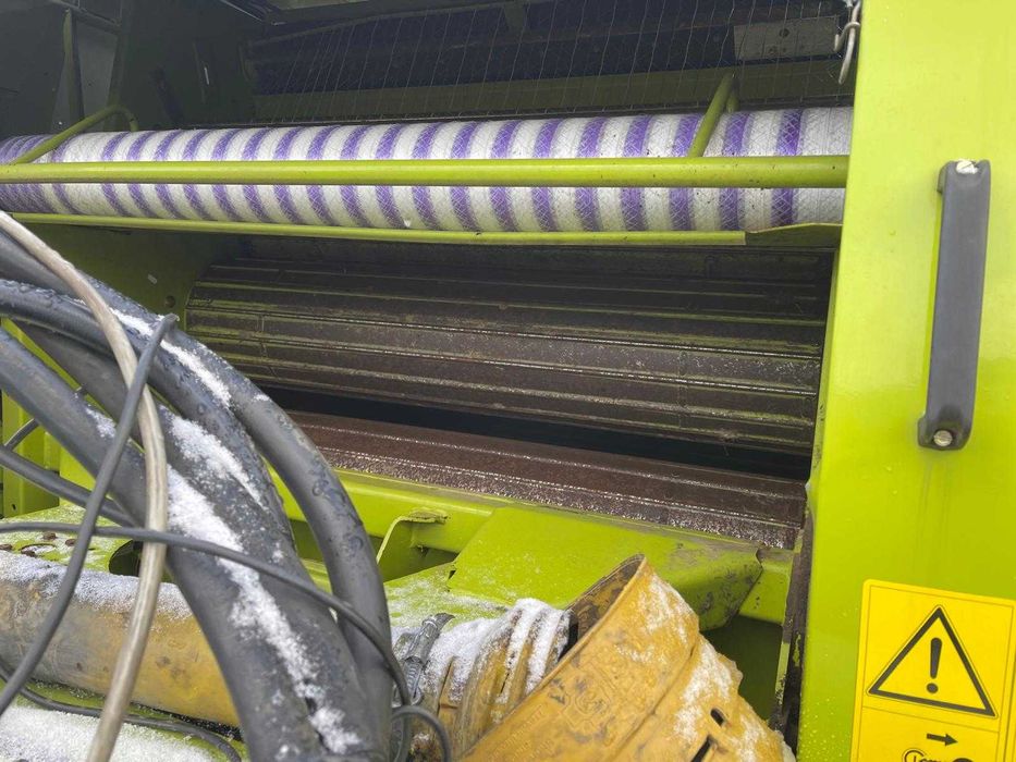 Balotiera Claas Rollant 255