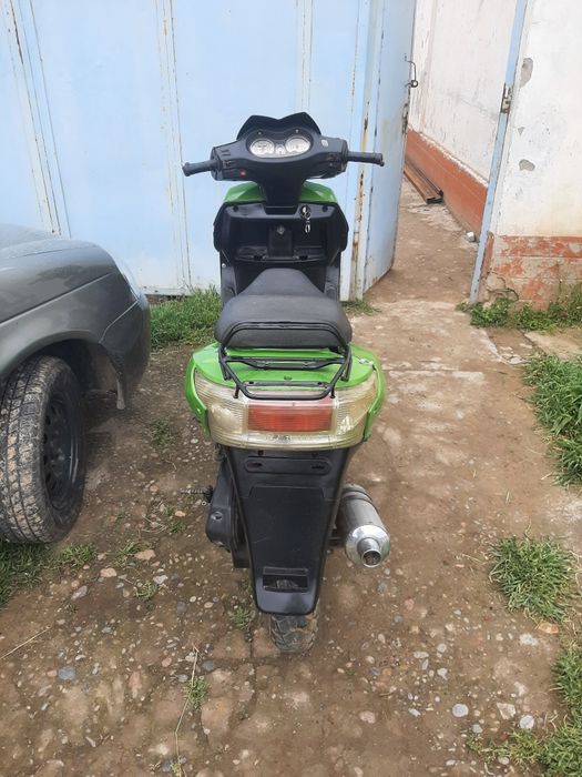 Продаётся скутер 80