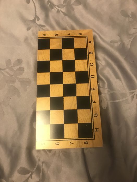 Vand Joc de Sah si table