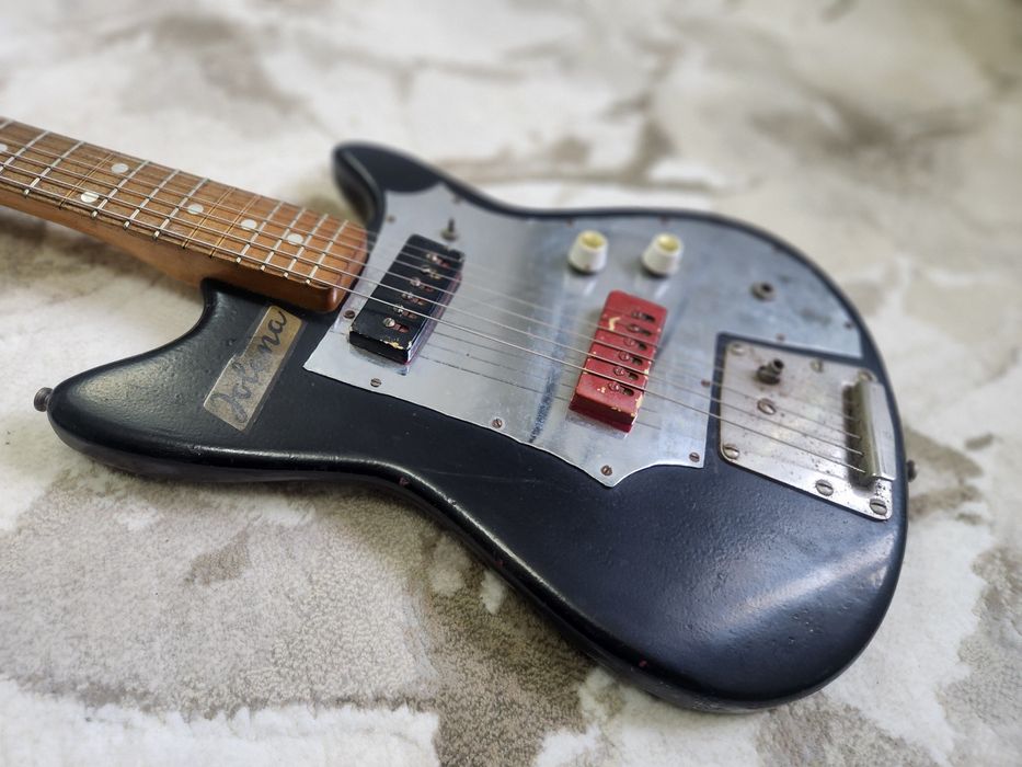 Chitara electrica Jolana star V