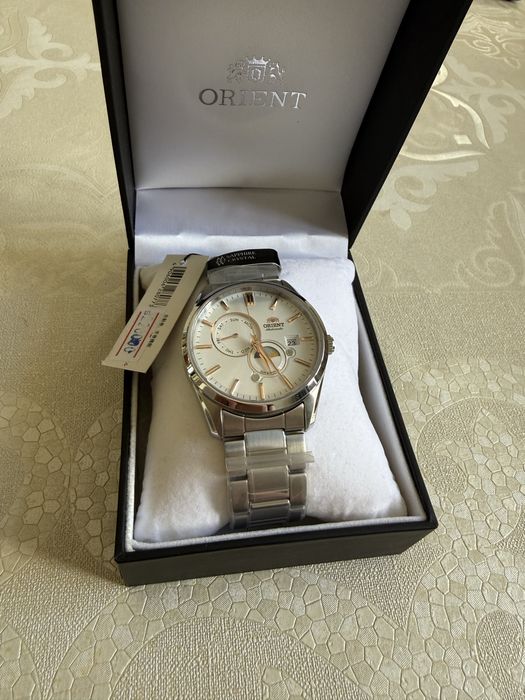 Продаю часы Orient!