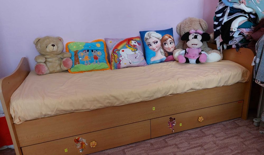 Детско легло комбинирано/кошара/люлка/бюро на Бертони