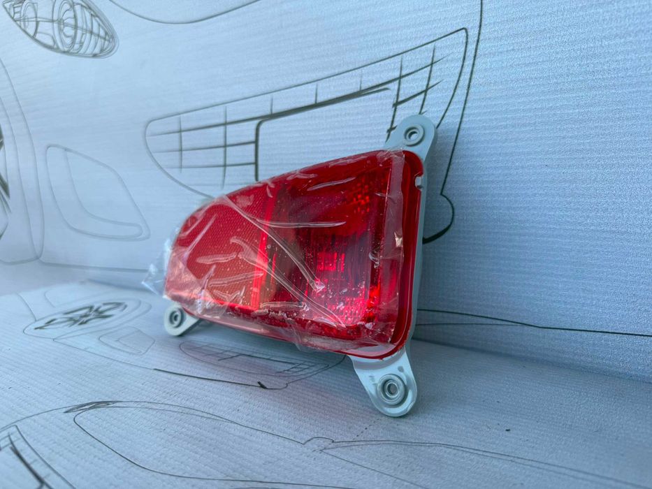 Lampă Ceață Bara Spate Dreapta Kia Picanto 2 2014 / 2011-2017 / Cod OEM 924061Y5 (5C2)
