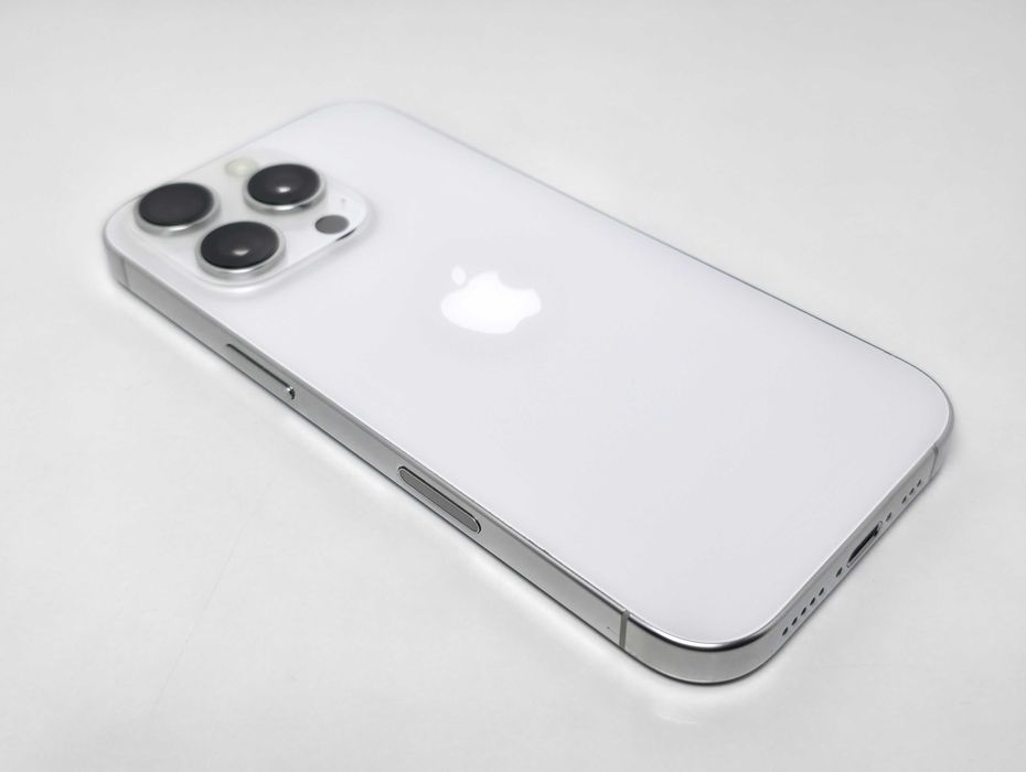 iPhone 16 Pro 128GB White Titanium