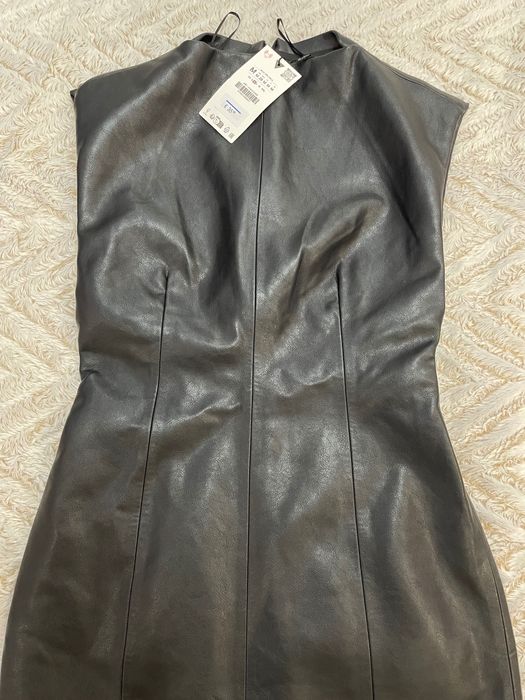 Къса секси кожена рокля Zara