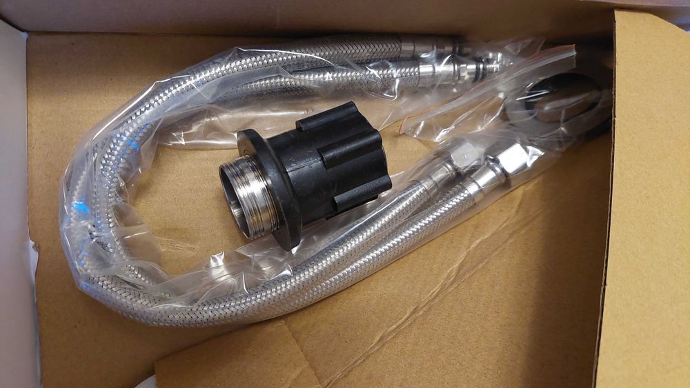 Смесител за умивалник Интер Керамик Венеция – сив/графит нов