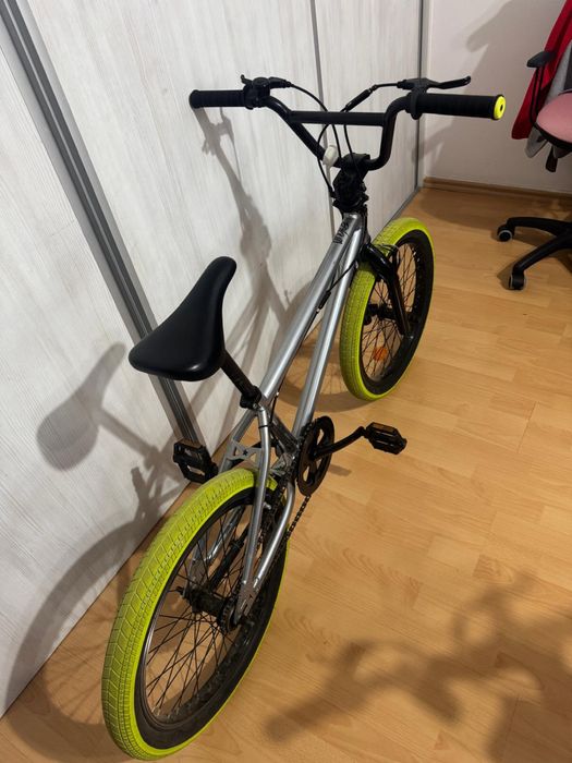Bicicleta bmx copii