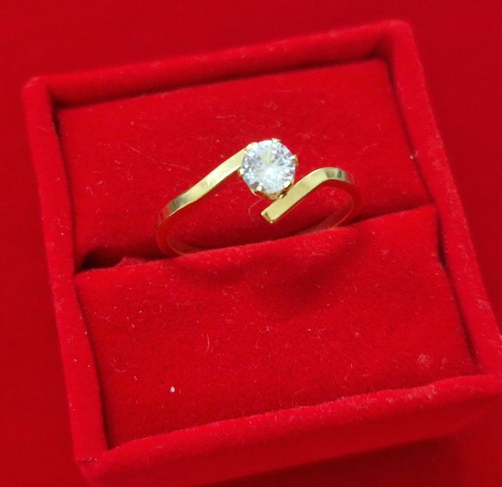 GR112,inel placat cu aur 14k, model logodna, zirconiu alb fatetat