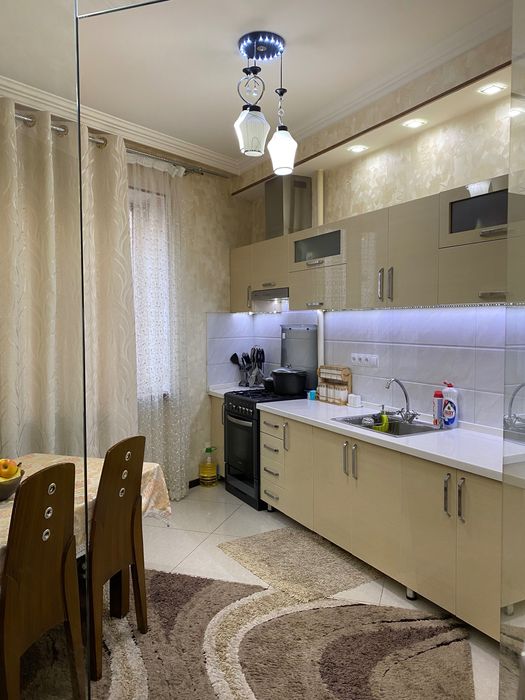 Продаётся квартира с евро-ремонтом, Golden House Ул. Олтин Тепа