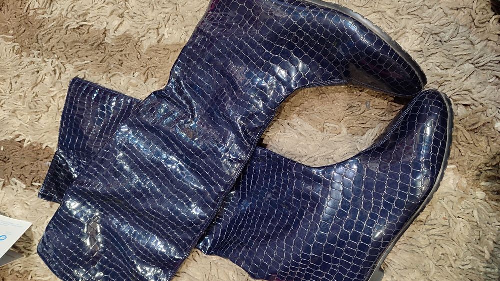 Продам все по 2000 коас