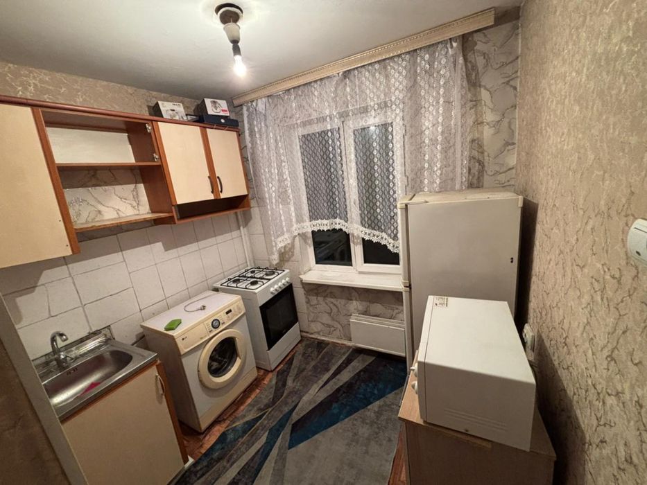 сдам 1 комнатную квартиру