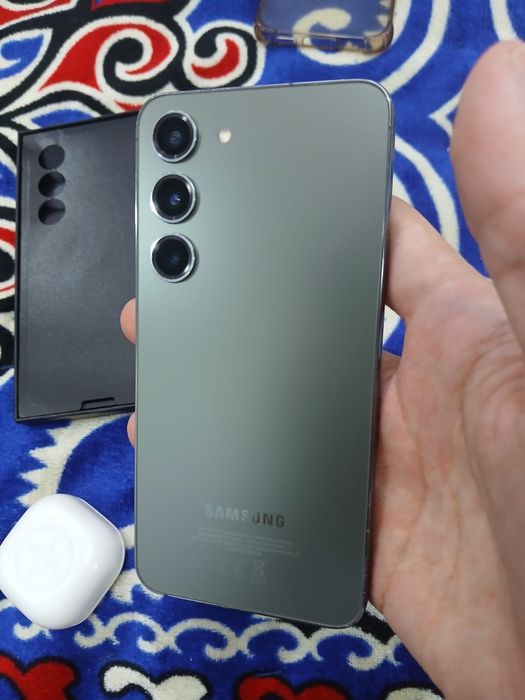 Продам Samsung s23 256gb