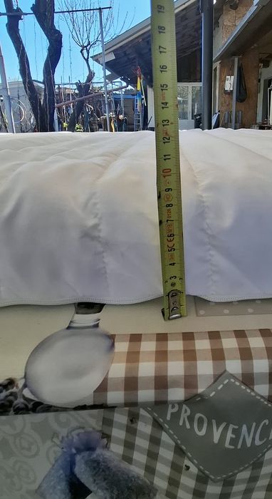 Vand saltea nou   ne folosită
