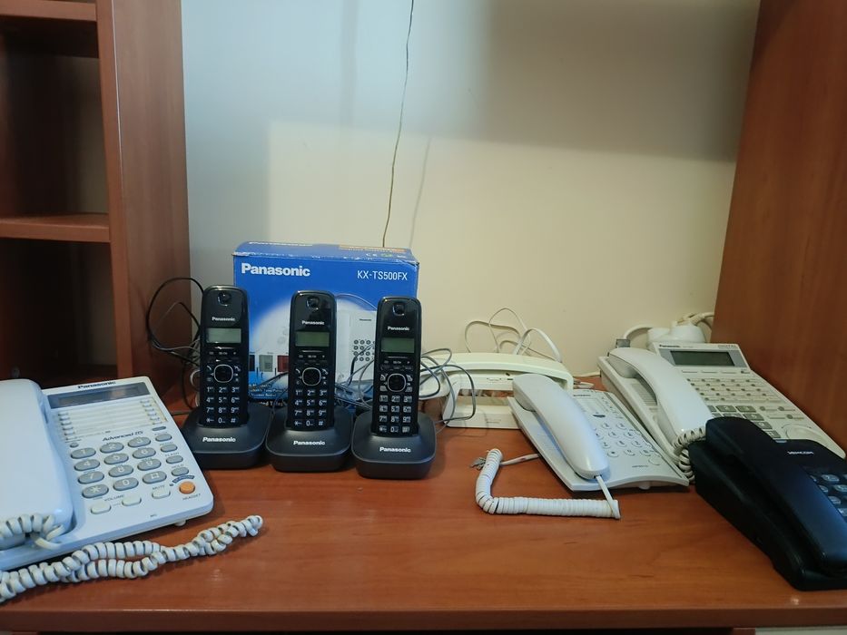 Panasonic стационарни телефони.