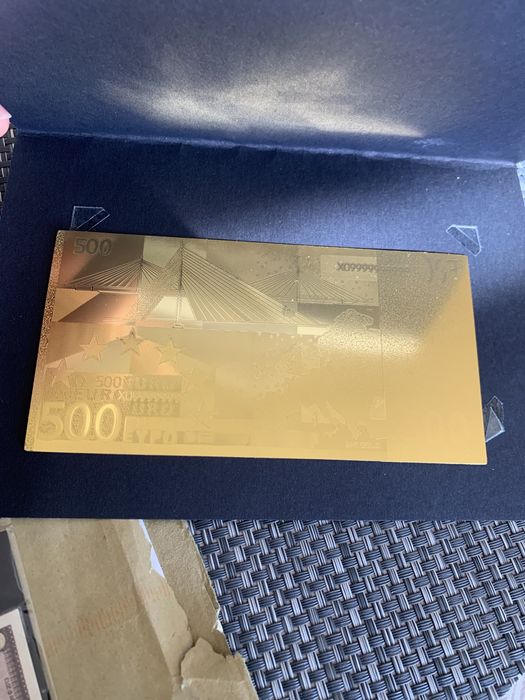 Vind monede 200 euro tot ce se vede in poze