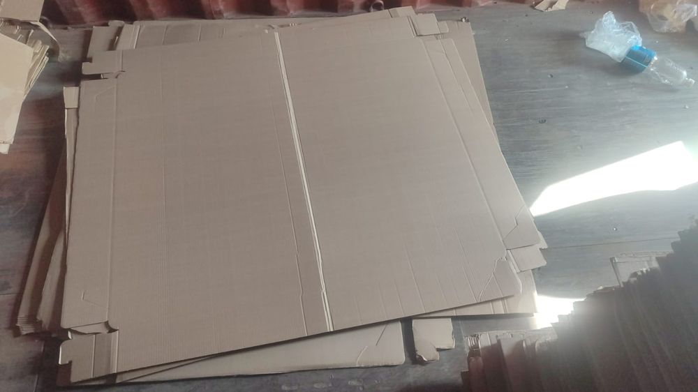 Продам Картонни лист