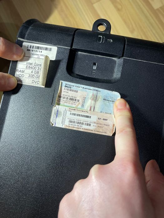 Unitate pc Dell + monitor Dell 17 inch