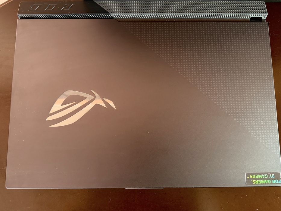 Ноутбук ASUS ROG Strix G513 rtx 3050