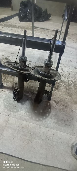 Амортизаторы от Тойота камри