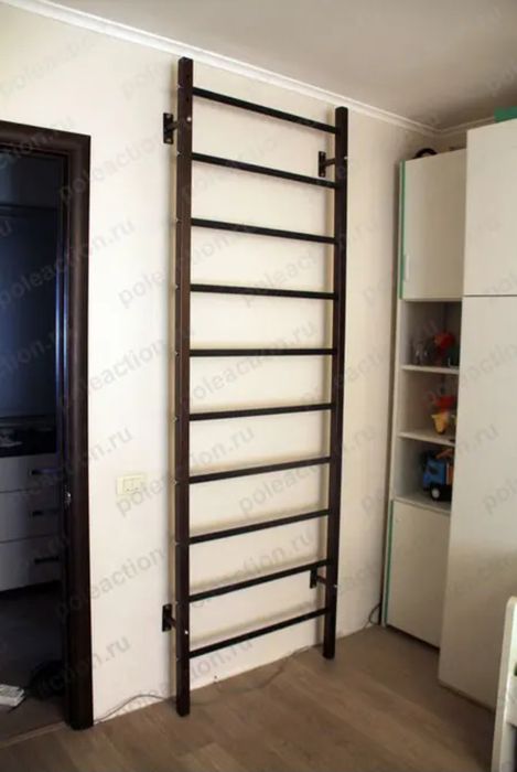 Шведская стенка металлическая