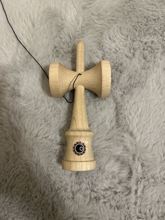 Ken Okendama maple aproape nou!