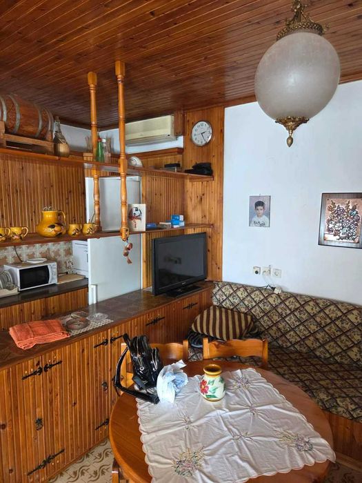 Къща на 50 метра от морето – Неа Врасна!