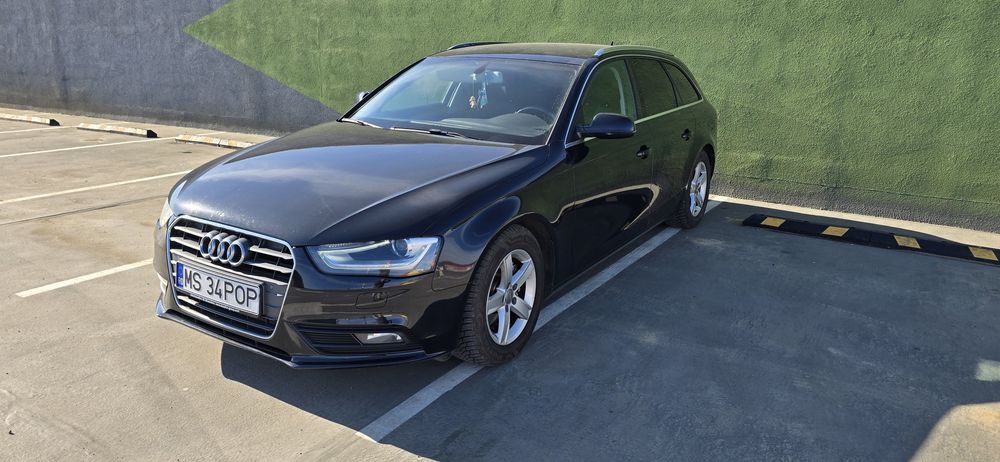 Audi A 4 b 8.5 automat
