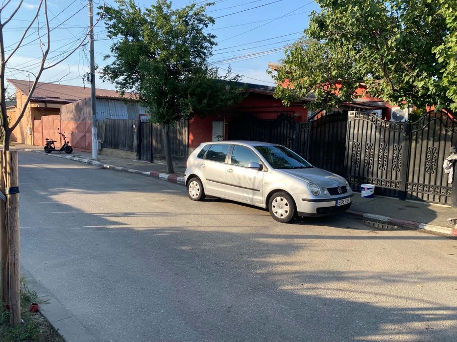 Vând polo  1.2 benzina