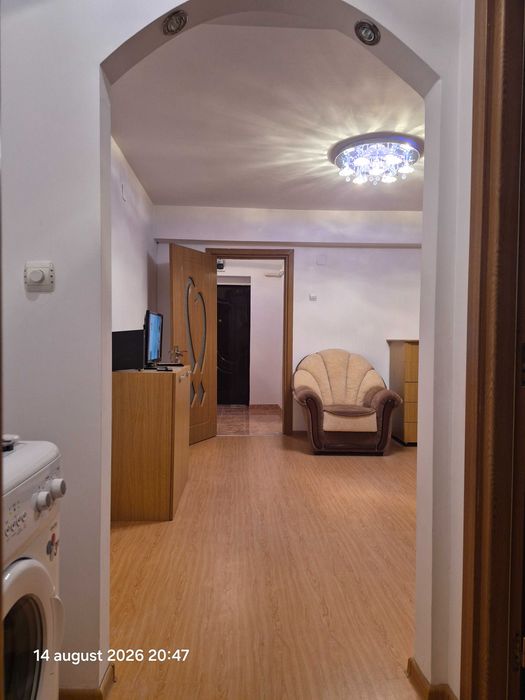 Închiriere apartament 2 camere - zonă centrală, liniștită