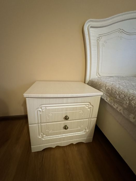 Спальный гарнитур продается