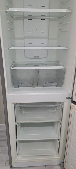 Продается холодильник бу