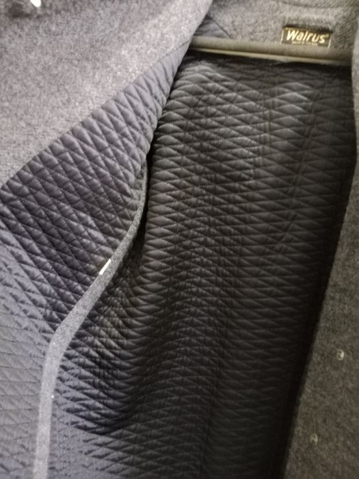 продаю женское пальто