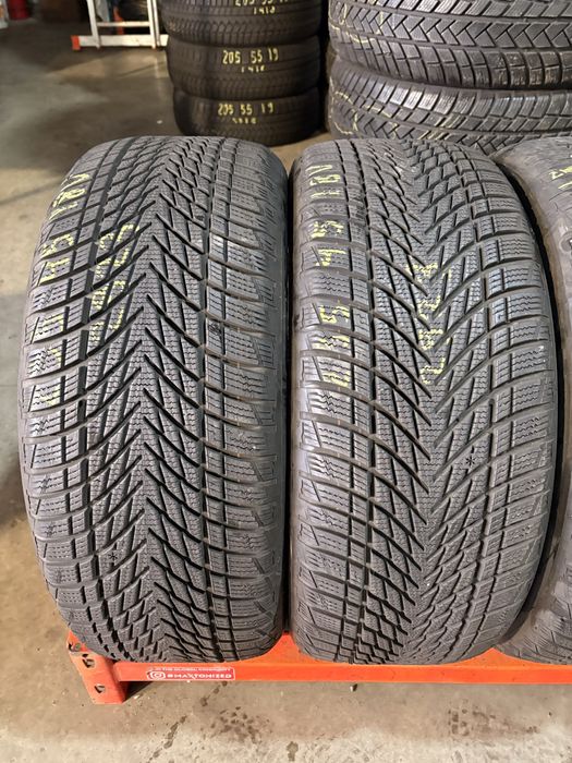 Anvelope iarna 235/45/18 GoodYear UltraGrip Performance 3 235 45 18