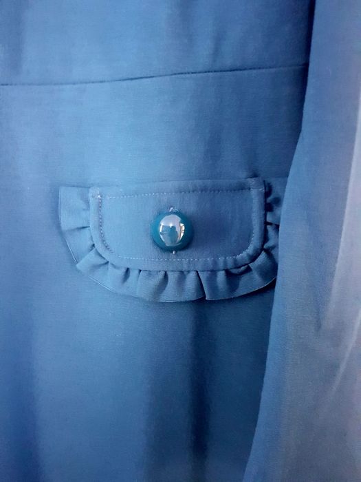 Нарядное платье темнобирюзового цвета