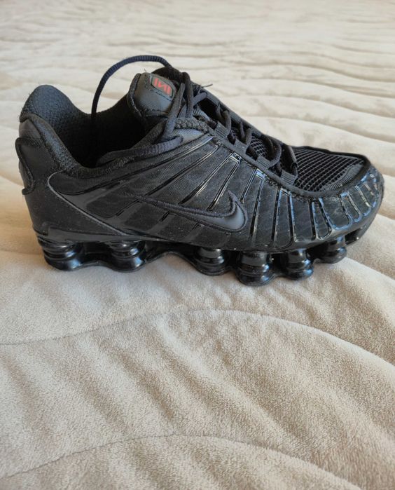 Маратонки Nike shox