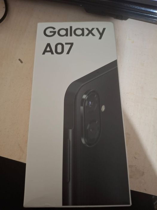 Продам Самсунг А07