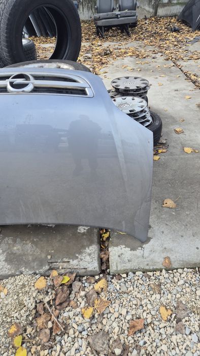 Преден капак за Опел Зафира А 98- 2005г