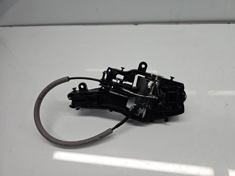 Maner usa stanga spate Volkswagen Touran (5T1) R-line [Fabr 2015-preze