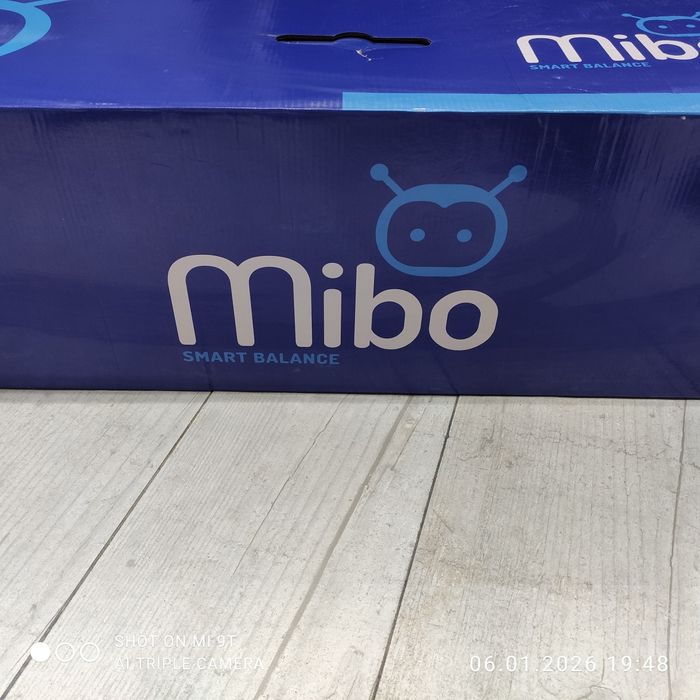 Гироскутер mibo.