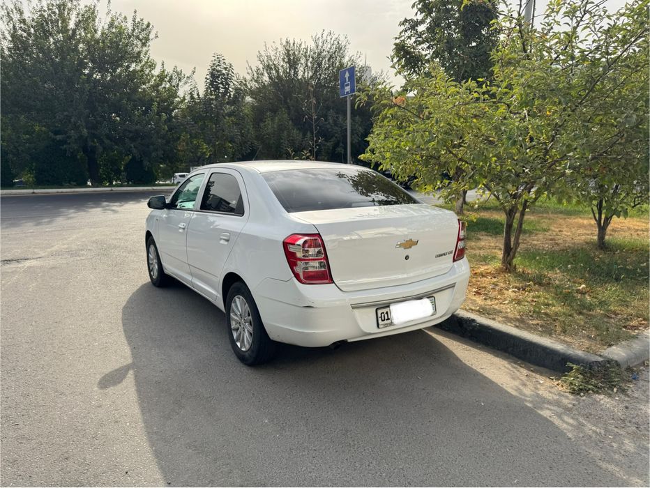 Chevrolet Cobalt 2019 года автомат