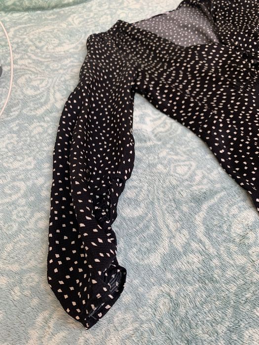 лятна рокля stradivarius S и дълга рокля Mango S