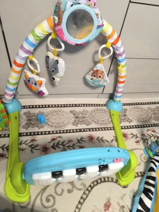 Две активни гимнастики за бебета