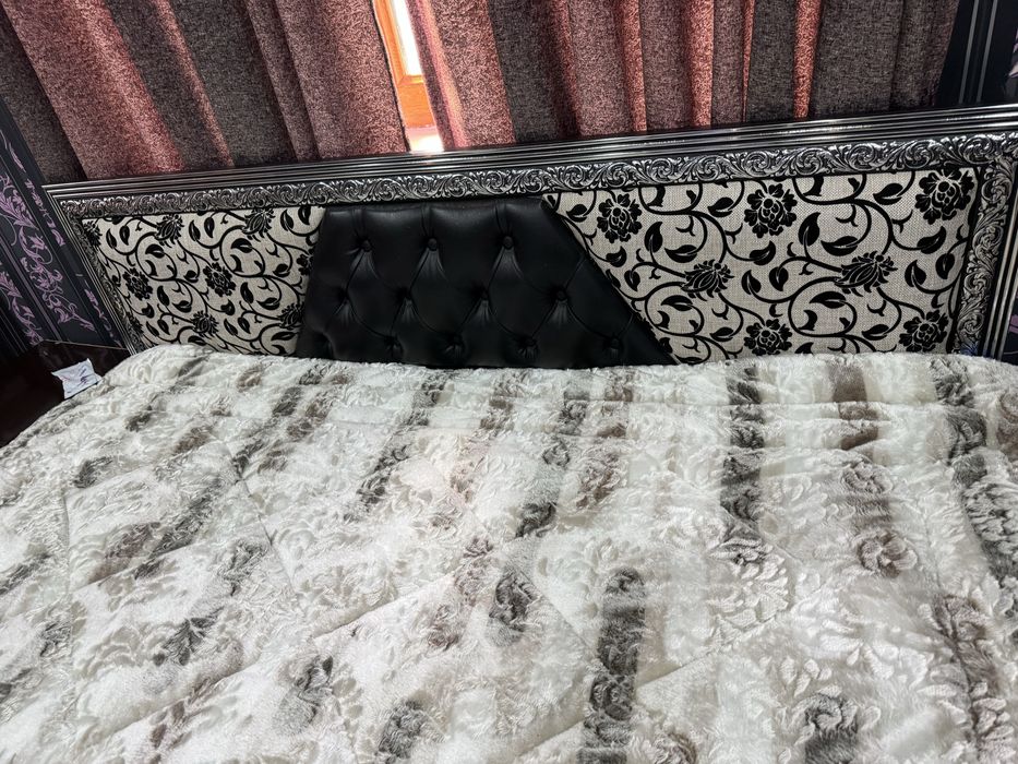 Комплект спальный мебель
