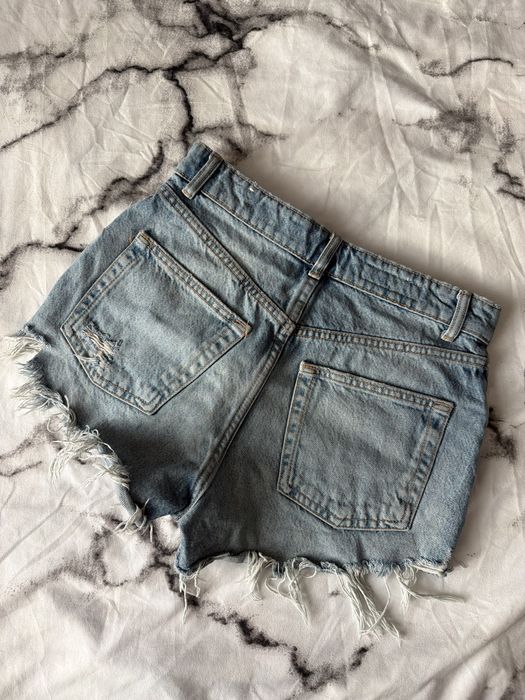Къси дънкови панталони на Zara
