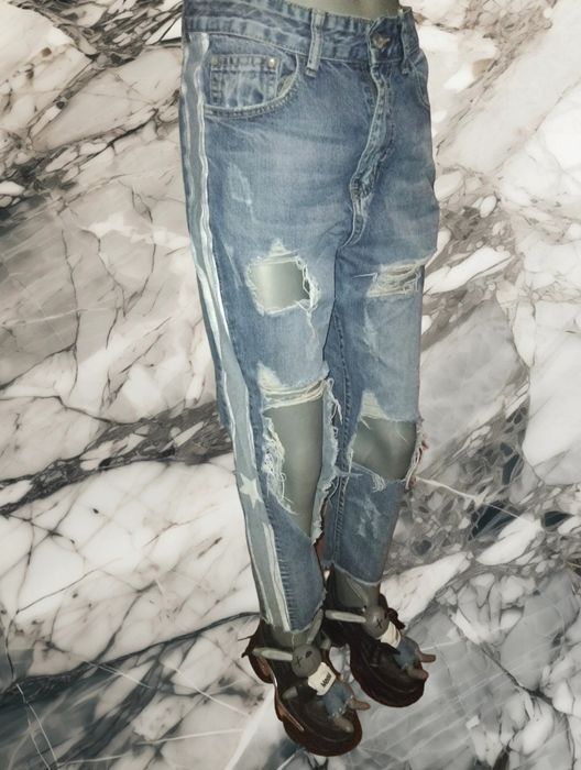 Дамски нови дънки по 20лв